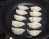 うなる！旨味たっぷりジューシー焼き餃子作り方9写真