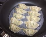 うなる！旨味たっぷりジューシー焼き餃子作り方10写真