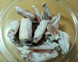 ご飯が進む！手羽中と春キャベツの中華炒め作り方1写真