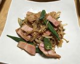 簡単！厚切りベーコンとオクラの炒め物作り方4写真