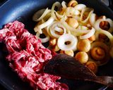 簡単☆家にあるものでビーフストロガノフ作り方6写真