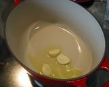 パプリカッシュ・チルケ（鶏のパプリカ煮）作り方3写真
