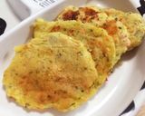 手掴みメニュー♪うどんとカレイのおやき作り方9写真