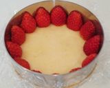 苺のヨーグルトケーキ✾フレジェ風作り方3写真