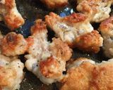 鶏手羽元の炒め揚げ。クレイジーソルト味作り方10写真