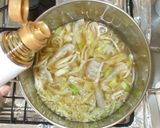 残り野菜冷凍餃子で簡単サンラータンスープ作り方5写真