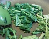 蕪と青菜とハムの炒め物作り方5写真