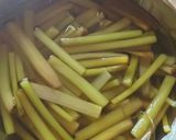 【家庭の味】つわぶきと新たけのこの煮物♪作り方2写真