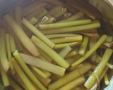 【家庭の味】つわぶきと新たけのこの煮物♪作り方2写真