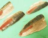 ★鯵の梅パセリ(大葉)焼き★作り方1写真