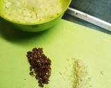 サラミでコク増しミートソース作り方1写真