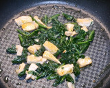 簡単！サーモンほうれん草のバター醬油炒め作り方3写真