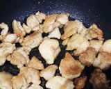 鶏ももとじゃがいものガーリックバター焼き作り方3写真