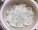 たっぷり野菜のやみつきになるサラダ作り方3写真