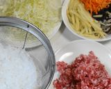 お弁当に春巻き餡でふくさ巻き♪作り方1写真