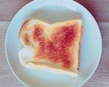 はちみつクリチトーストwithペッパー作り方1写真