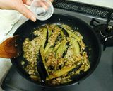 中華料理屋さんで教わった本格麻婆茄子作り方7写真