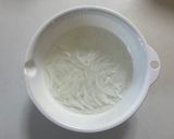 簡単！シャキッと新玉ねぎの生ハム巻き前菜作り方1写真