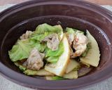 野菜が美味！たけのこと春キャベツの肉炒め作り方4写真