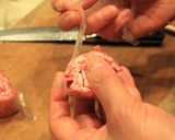 ☆ 母の味!ケイパーソースで食べる牛肉巻作り方5写真