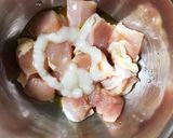 鶏胸肉と新じゃがのマヨマスタード炒め作り方1写真