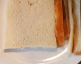 レンジで☆チーズ&塩胡椒の目玉食パン♪作り方1写真