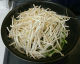 簡単付け合わせ☆もやしとピーマンの炒め物作り方2写真