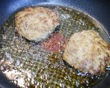 初めてでも簡単♪基本のポークハンバーグ作り方4写真