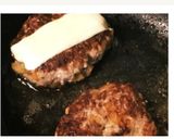 家族が作る☆チーズハンバーグ作り方8写真