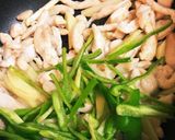 簡単*胸肉とじゃがいもでチンジャオロース作り方6写真
