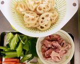 豚肉と蓮根・たっぷり野菜の甘辛炒め作り方1写真