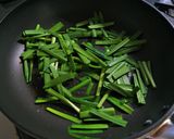 ニラと玉子の焼きビーフン作り方4写真