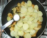 鶏肉とじゃがいもの簡単にんにくカレー炒め作り方7写真