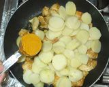 鶏肉とじゃがいもの簡単にんにくカレー炒め作り方8写真