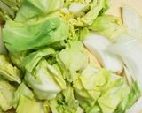 あさりと春きゃべつのレモンバター炒め♡作り方1写真