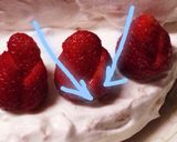 いちごで可愛いひな壇ケーキ♡作り方4写真
