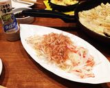 新玉ねぎスライスとカニカマの簡単サラダ♪作り方3写真