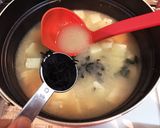 木綿豆腐とわかめとベーコンのお味噌汁作り方4写真
