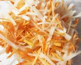 まるごと大根とにんじんのごまドレサラダ作り方1写真