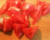 即簡単で美味しい。豆苗とトマトの卵とじ。作り方1写真