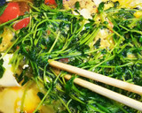 即簡単で美味しい。豆苗とトマトの卵とじ。作り方7写真