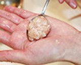 鶏つくねのコーン蒸し作り方2写真