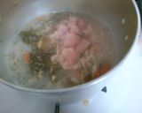 簡単！めかぶと鶏むね肉しめじのお味噌汁作り方4写真
