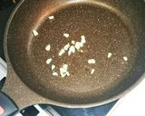 【節約】柔らか鶏ムネ肉のピリ辛味噌炒め作り方5写真