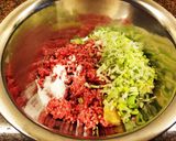 簡単☆ジューシー豚挽肉団子スープ作り方1写真