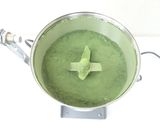 乾燥わかめを微粉砕機で粉末に！作り方3写真