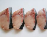 ふっくら♪おいしいブリの照り焼き作り方1写真