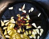 殻付き赤エビとニンニクのパスタ作り方2写真