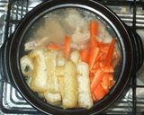 簡単味噌煮込みうどん♪鶏むね肉油揚げ卵作り方3写真