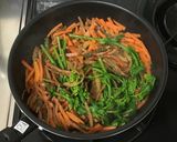季節の食材！　つくしと菜の花の野菜炒め♪作り方6写真